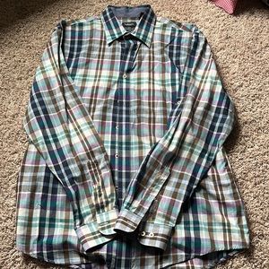 Van Heusen button down